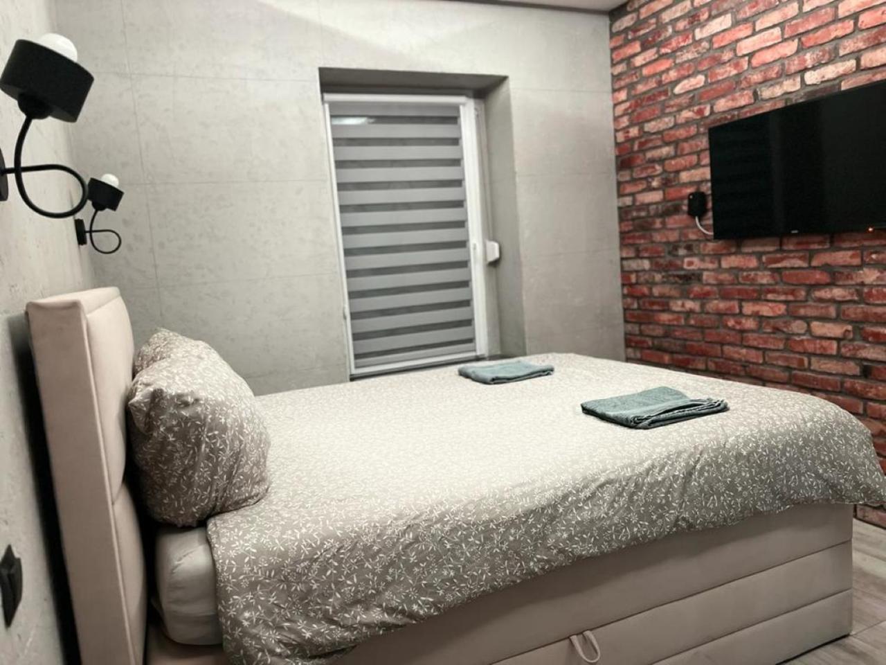Raciborska Royal Apartment - Miejsce Parkingowe Na Parkingu Strzezonym Gliwice Zewnętrze zdjęcie